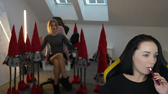 Snapshot of Stacy054 chatting on 6, 11, 2025 Stacy054 online show from 6, 11, 2025