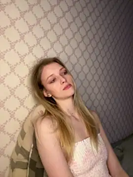 Evvie Summn1 online show from 23, 2, 2026