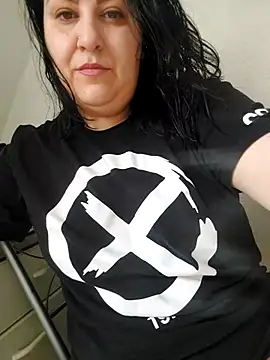 Snapshot of Tamara1955 chatting on 23, 2, 2025 Tamara1955 online show from 23, 2, 2025