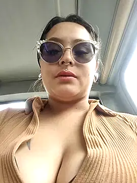 ambar 07 online show from 5, 3, 2025