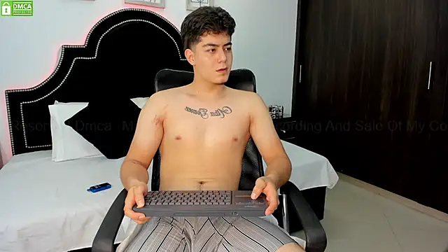 MaxxiCruz online show from 23, 3, 2025