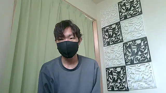 Snapshot of UKI06 chatting on 13, 12, 2024 UKI06 online show from 13, 12, 2024