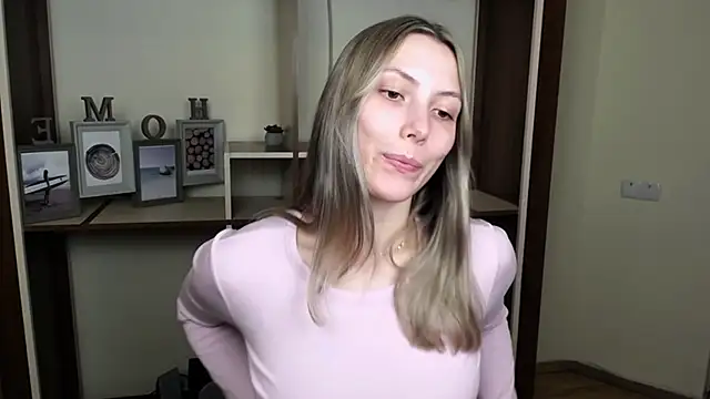 VanessaMay  online show from 10, 3, 2026