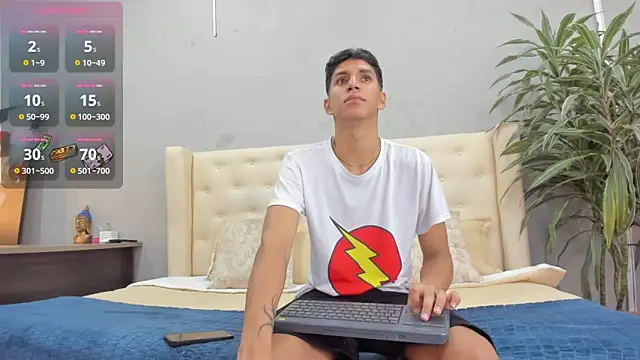 kieran derek online show from 23, 9, 2025