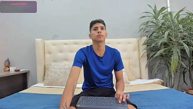 kieran derek online show from 29, 9, 2025