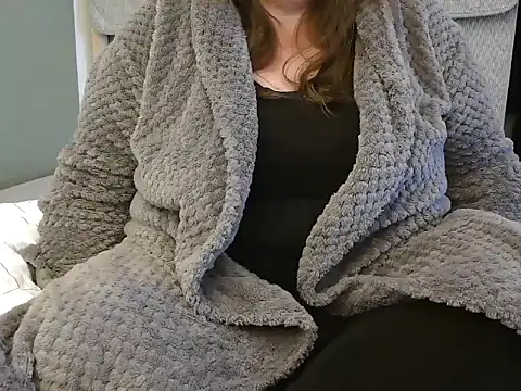 MarthaBriest online show from 5, 2, 2025