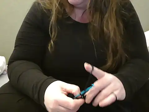 MarthaBriest online show from 8, 2, 2025