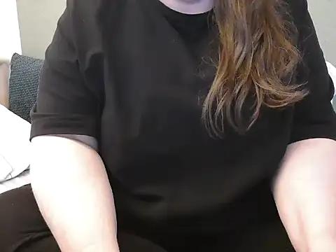 MarthaBriest online show from 19, 2, 2025