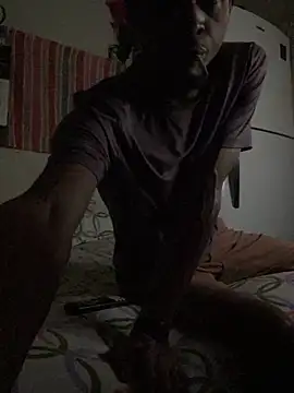 Snapshot of Johnras121 chatting on 20, 12, 2025 Johnras121 online show from 20, 12, 2025