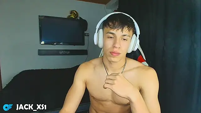 Snapshot of strong_jack chatting on 5, 6, 2026 strong jack online show from 5, 6, 2026