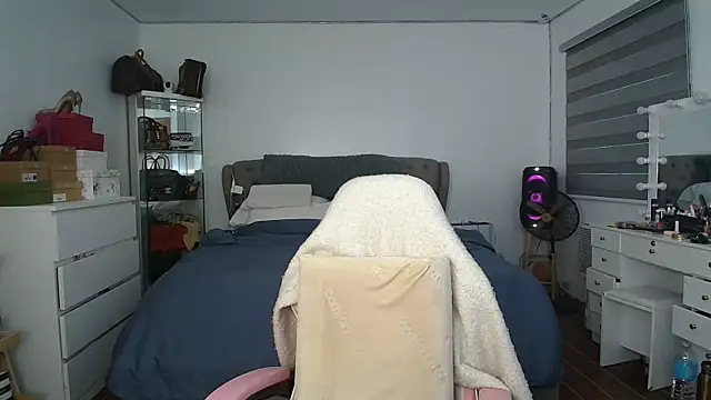 aya saki online show from 5, 11, 2025