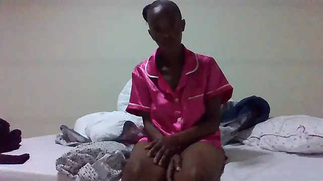 Snapshot of sweets_80 chatting on 15, 7, 2026 sweets 80 online show from 15, 7, 2026