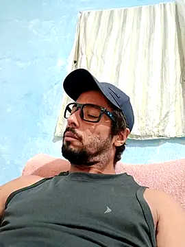 2024gaelpiroca online show from 9, 10, 2025