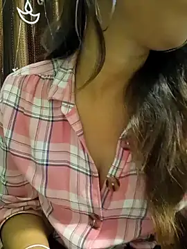 MIss-Naina online show from 20, 12, 2024