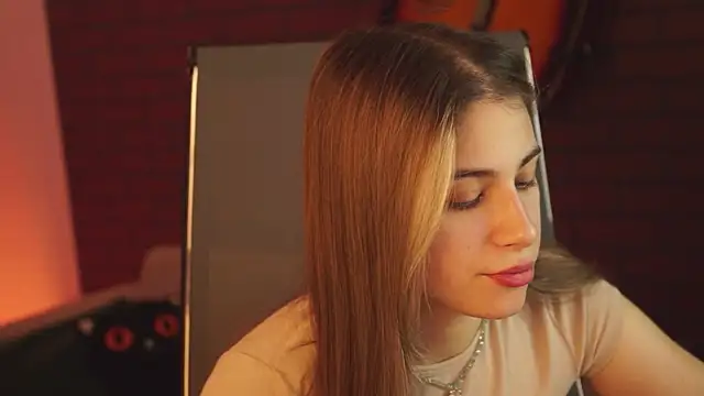 EllieCutes online show from 22, 2, 2025