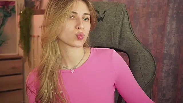 EllieCutes online show from 28, 9, 2025