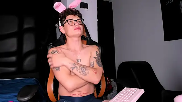 LexieandNate online show from 20, 2, 2025