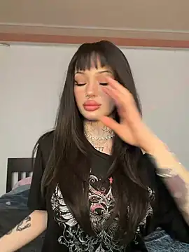 madelinexx online show from 9, 4, 2026