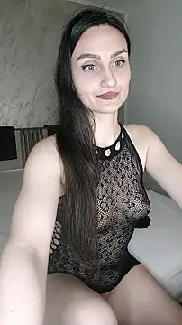 AliyaWade  online show from 5, 4, 2026