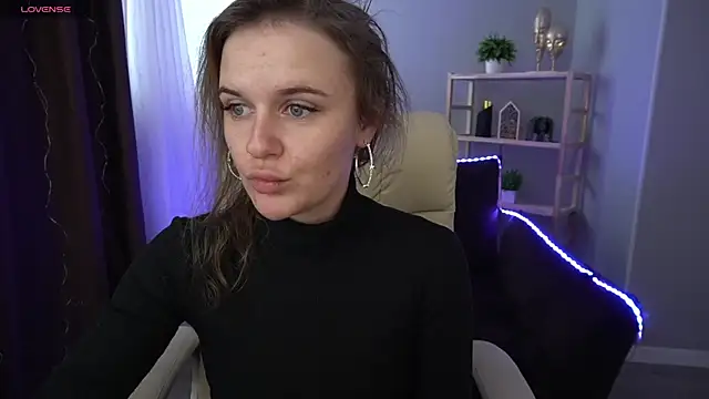 MaribelRiverr  online show from 2, 1, 2025