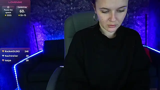 MaribelRiverr  online show from 13, 1, 2025