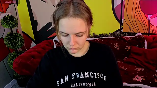 MaribelRiverr  online show from 14, 12, 2025