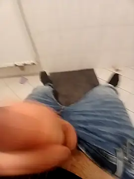 Thessalonikh online show from 1, 3, 2025