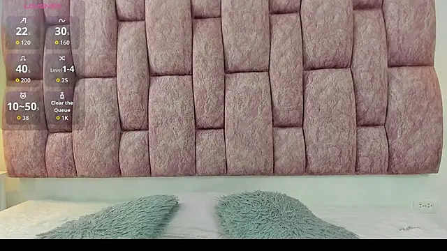 Snapshot of britanny-collyns chatting on 7, 10, 2025 britanny-collyns online show from 7, 10, 2025