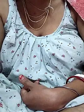 Snapshot of miss-Riy chatting on 22, 12, 2025 miss-Riy online show from 22, 12, 2025