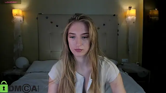 Snapshot of Stacy_River chatting on 6, 11, 2025 Stacy River online show from 6, 11, 2025