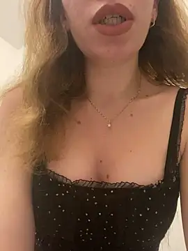 Snapshot of EvaRush chatting on 9, 12, 2024 EvaRush online show from 9, 12, 2024