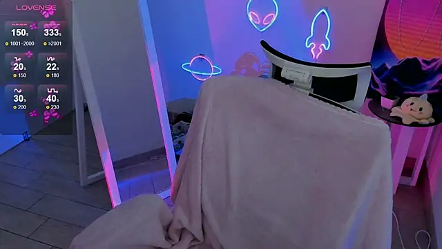 Fire Bestie online show from 7, 3, 2025