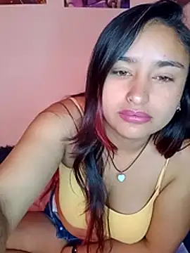 Snapshot of sariitha_sw chatting on 11, 11, 2025 sariitha sw online show from 11, 11, 2025