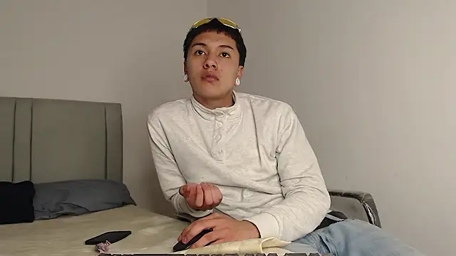 alex-lover online show from 10, 1, 2026