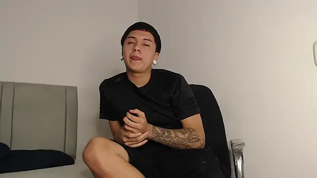 alex-lover online show from 21, 4, 2026