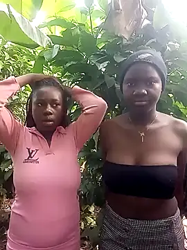 Snapshot of Black_juicy24 chatting on 8, 1, 2025 Black juicy24 online show from 8, 1, 2025