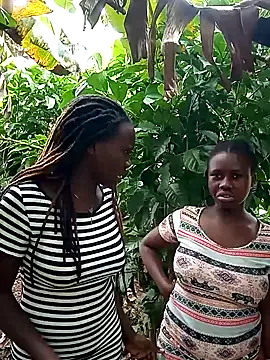 Snapshot of Black_juicy24 chatting on 5, 2, 2025 Black juicy24 online show from 5, 2, 2025