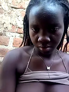 Snapshot of Black_juicy24 chatting on 16, 2, 2025 Black juicy24 online show from 16, 2, 2025