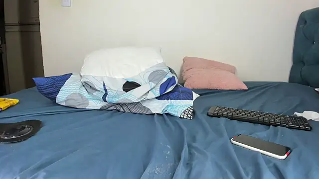 RachelJones  online show from 27, 12, 2024