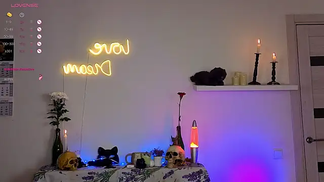  yourFoxy  online show from 29, 11, 2025