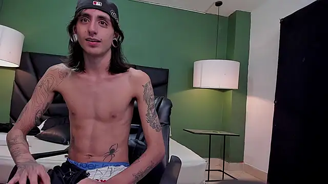 Snapshot of Matthew_Dixonn chatting on 20, 1, 2025 Matthew Dixonn online show from 20, 1, 2025