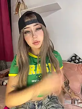 lunaapppp online show from 24, 2, 2026