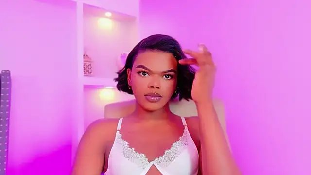 CamiEstrada online show from 15, 9, 2025