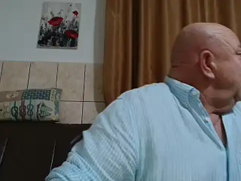 Snapshot of fullballs6 chatting on 14, 12, 2024 fullballs6 online show from 14, 12, 2024