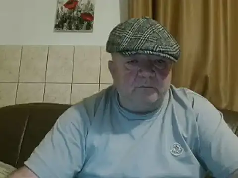 Snapshot of fullballs6 chatting on 8, 1, 2025 fullballs6 online show from 8, 1, 2025