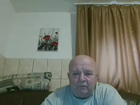 Snapshot of fullballs6 chatting on 15, 1, 2025 fullballs6 online show from 15, 1, 2025