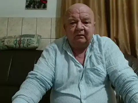 Snapshot of fullballs6 chatting on 27, 2, 2025 fullballs6 online show from 27, 2, 2025