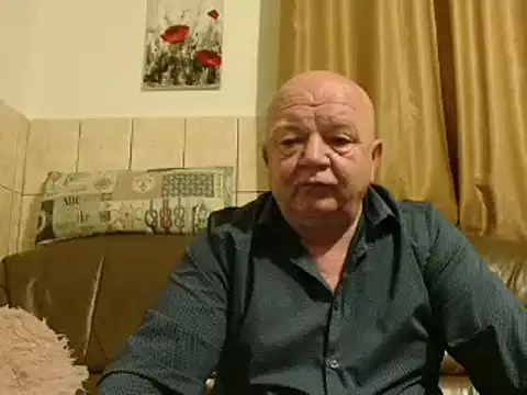 Snapshot of fullballs6 chatting on 21, 3, 2025 fullballs6 online show from 21, 3, 2025