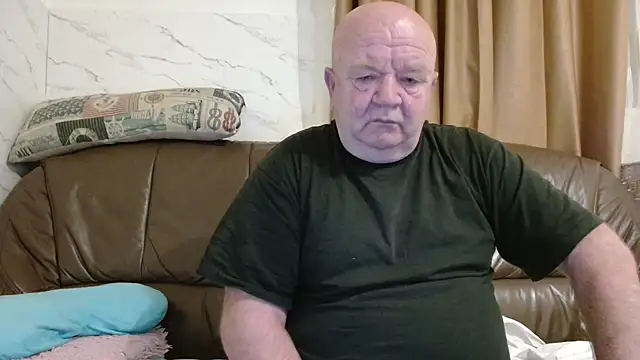 fullballs6 online show from 23, 2, 2026