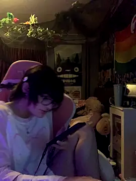 space g1rl online show from 8, 11, 2025